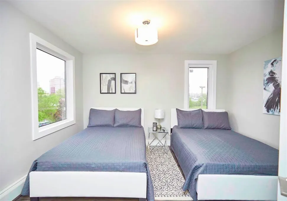 Luxury Boutique 2Bedroom Condo 4A Niagara Falls